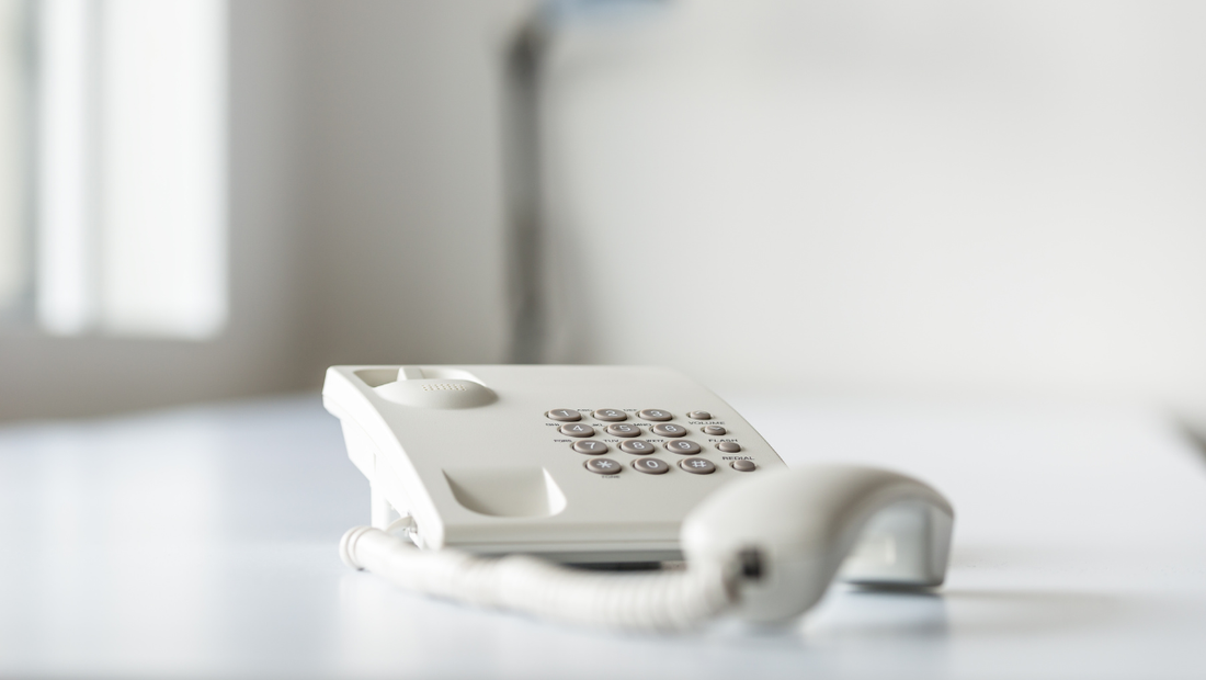 How Can Family Caregivers Remotely Monitor Landline Call Activity? 