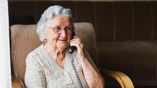 What Accessibility Features Matter Most in Landline Call Blockers for Older Adults? 