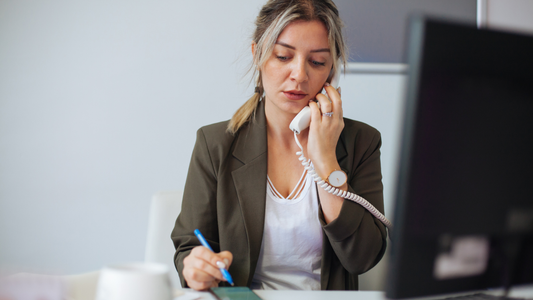 What Should You Do After Receiving a Scam Voicemail? 