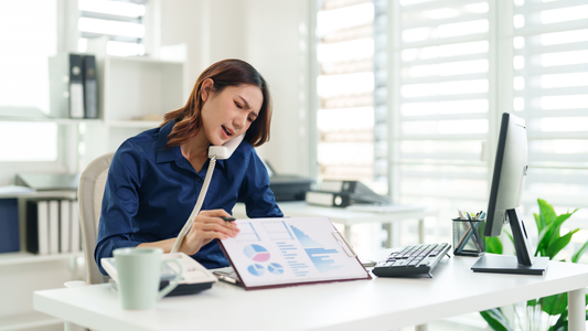 What Should You Never Tell an Unknown Caller?